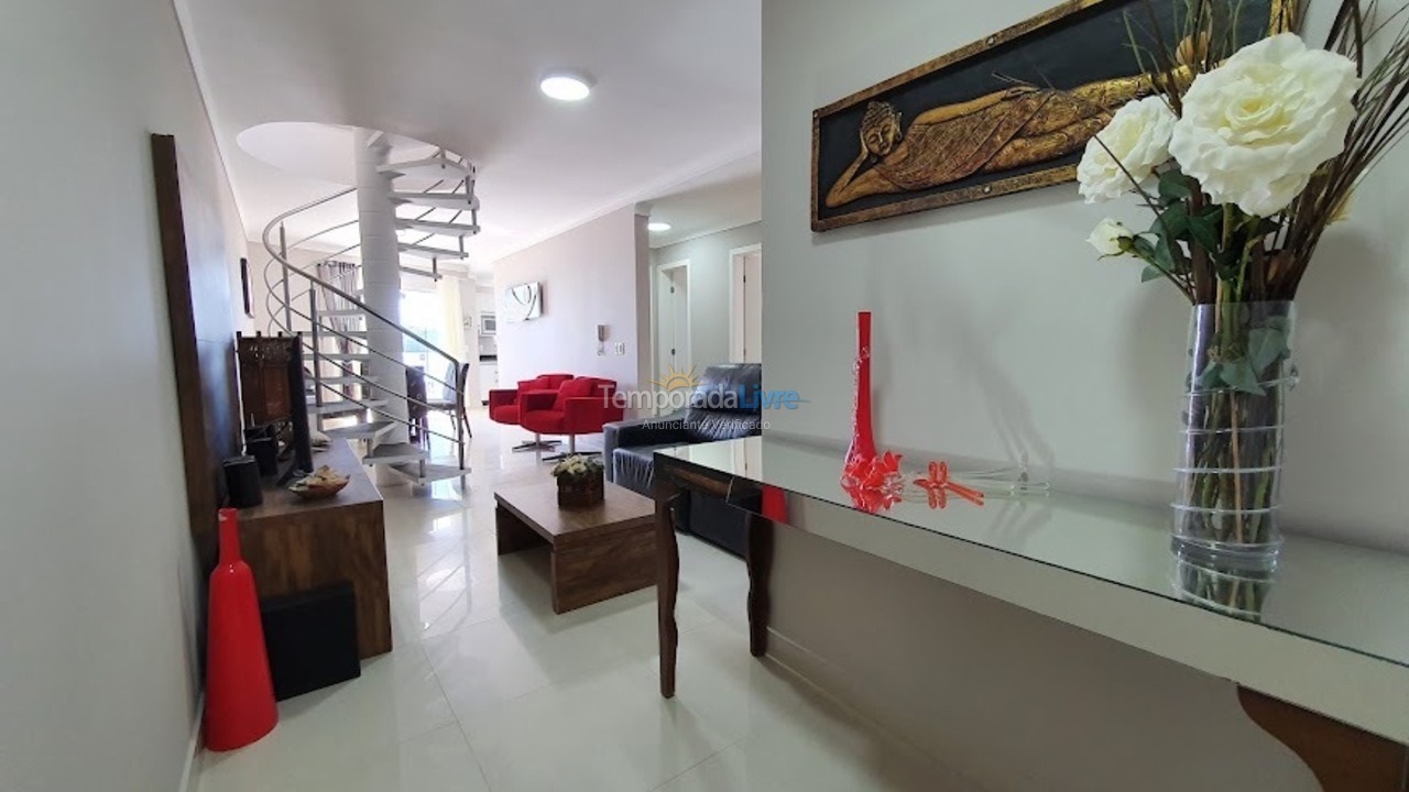 Apartamento para aluguel de temporada em Bombinhas (Praia de Bombinhas)