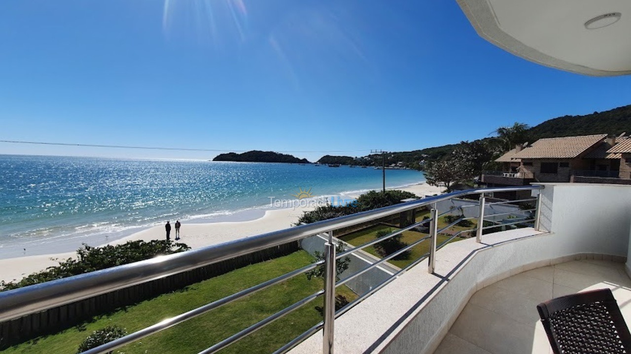 Apartamento para aluguel de temporada em Bombinhas (Praia de Bombinhas)
