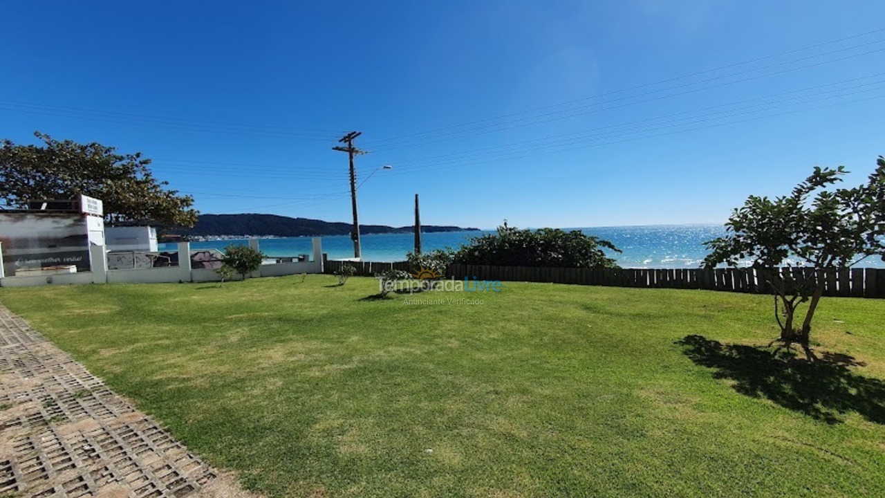 Apartamento para aluguel de temporada em Bombinhas (Praia de Bombinhas)