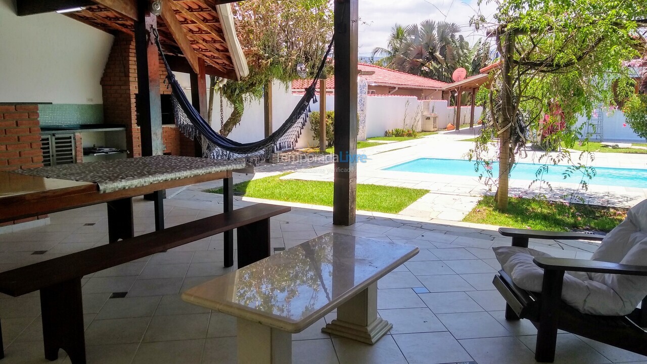 Casa para aluguel de temporada em Bertioga (Condominio Morada da Praia)