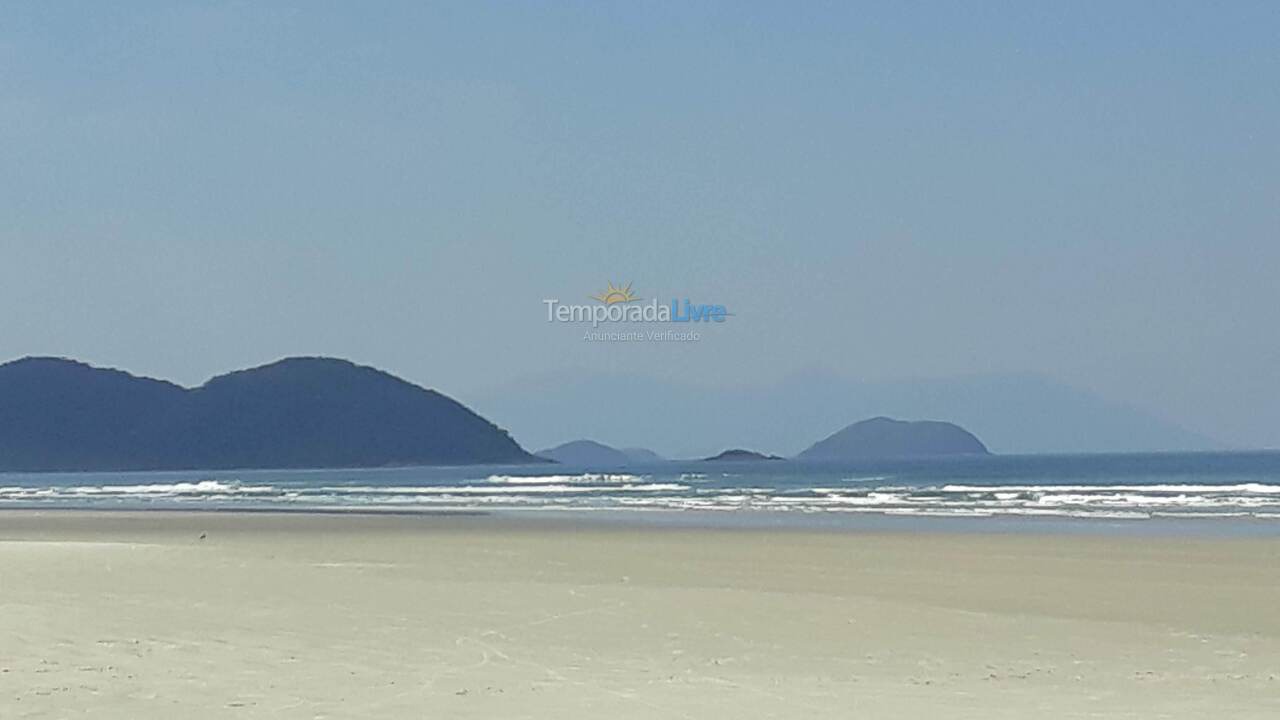 Casa para aluguel de temporada em Bertioga (Condominio Morada da Praia)