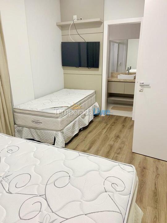 Apartment for vacation rental in Itapema (Meia Praia)