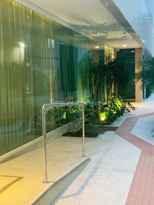 Apartment for vacation rental in Itapema (Meia Praia)