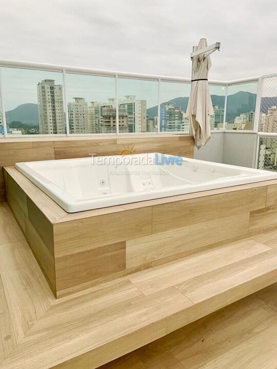 Apartment for vacation rental in Itapema (Meia Praia)