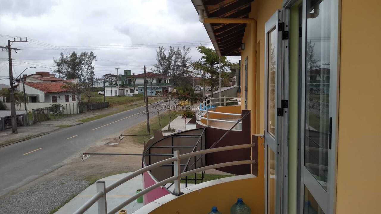 Apartment for vacation rental in Itapoá (Barra do Saí)