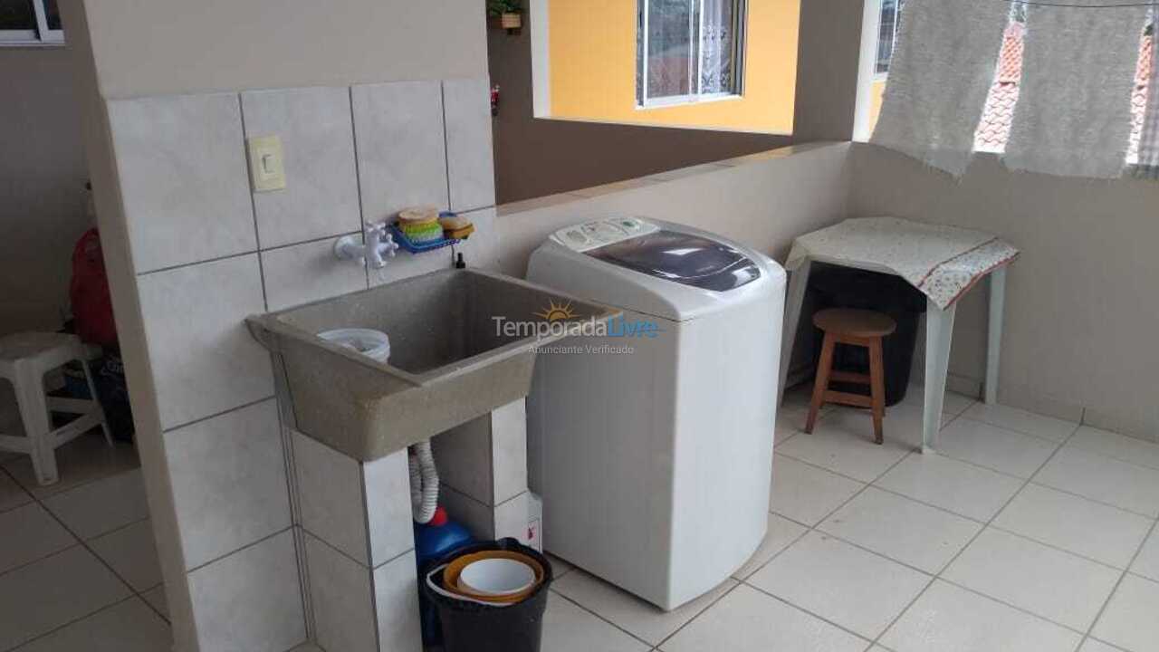 Apartment for vacation rental in Itapoá (Barra do Saí)