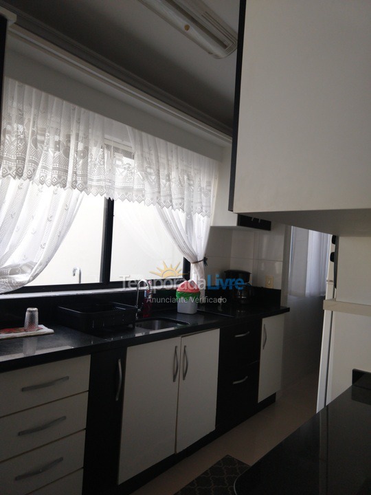 Apartment for vacation rental in Balneário Camboriú (Praia Central)