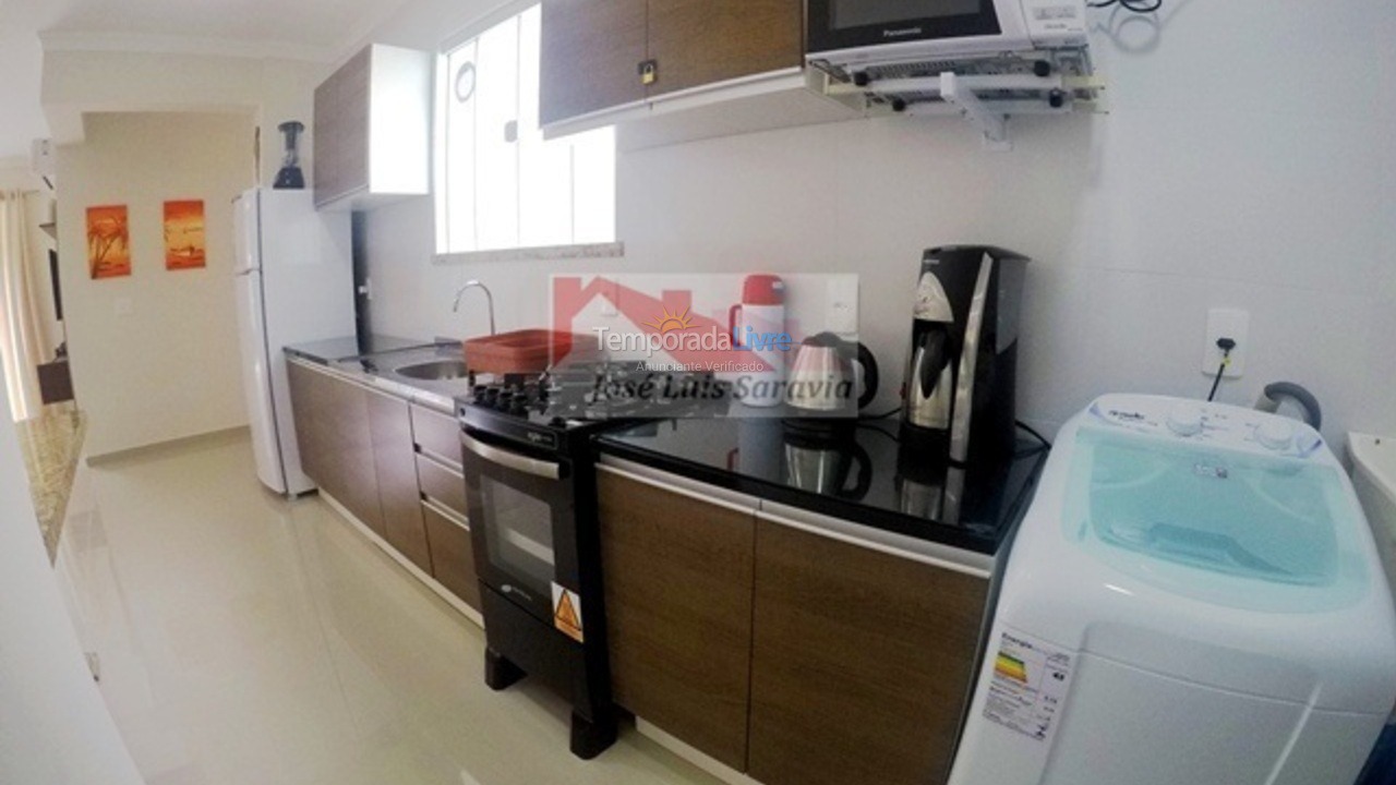 Apartamento para alquiler de vacaciones em Bombinhas (Praia de Bombas)