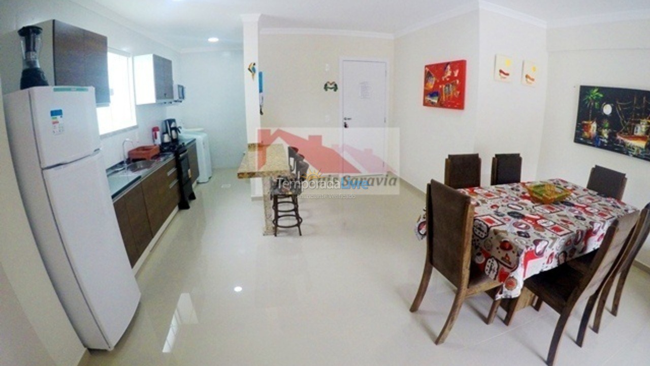 Apartamento para alquiler de vacaciones em Bombinhas (Praia de Bombas)