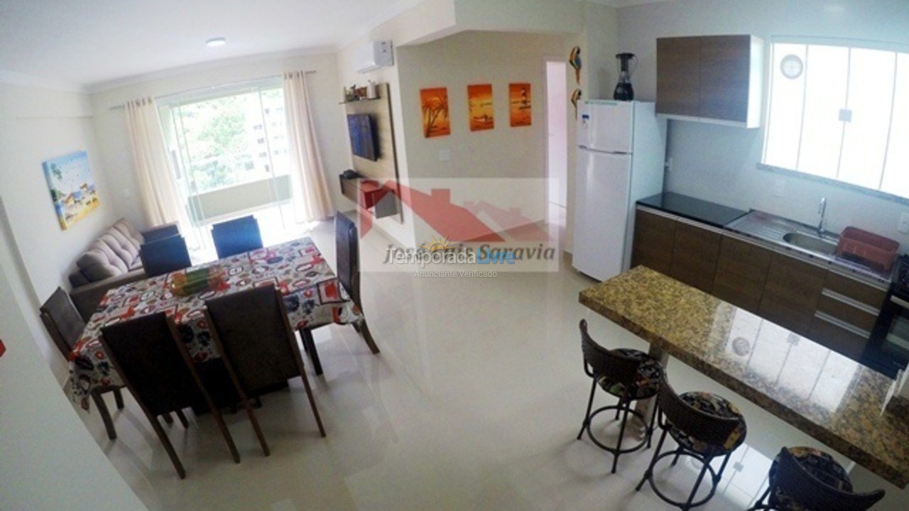 Apartamento para alquiler de vacaciones em Bombinhas (Praia de Bombas)