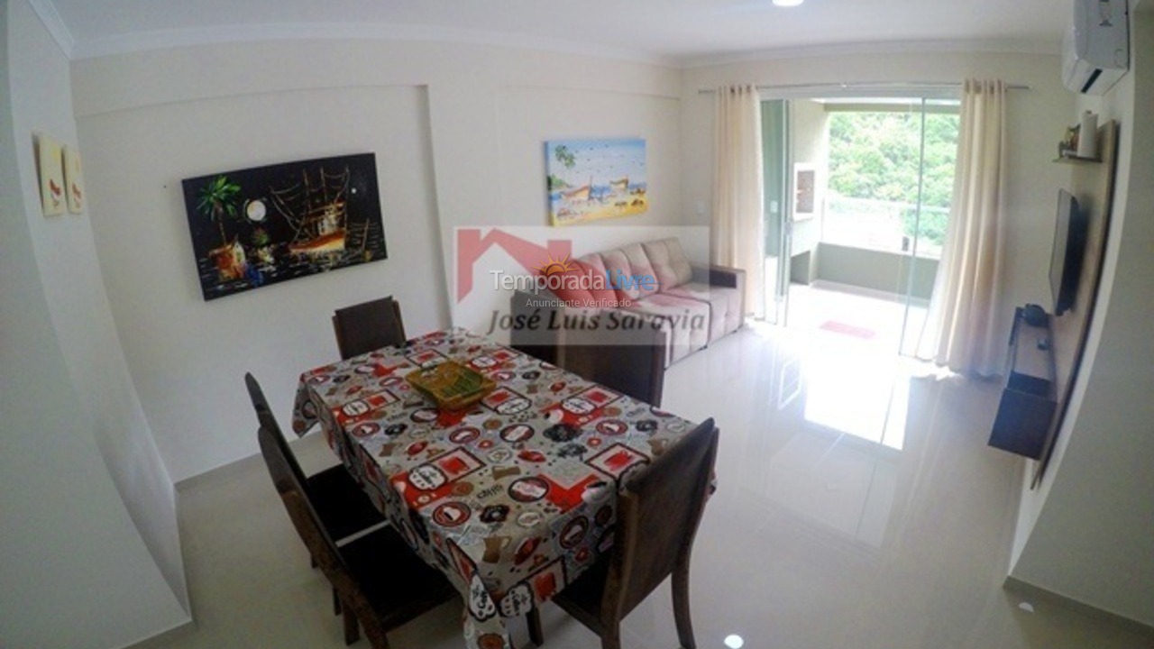 Apartamento para alquiler de vacaciones em Bombinhas (Praia de Bombas)