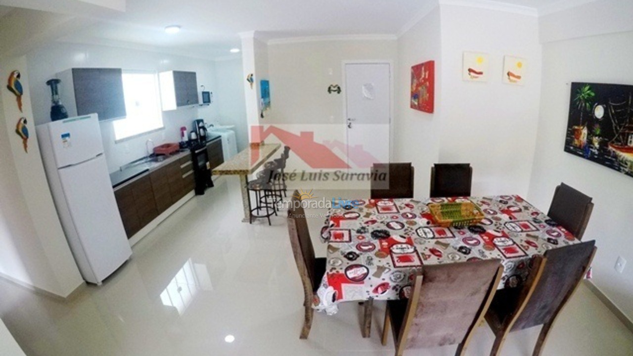 Apartamento para alquiler de vacaciones em Bombinhas (Praia de Bombas)