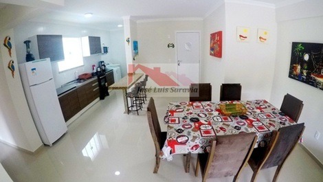 Excelente departamento amplio y a estrenar, con aire acondicionado en el living!