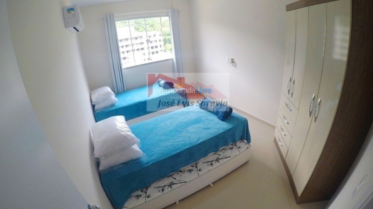 Apartamento para alquiler de vacaciones em Bombinhas (Praia de Bombas)