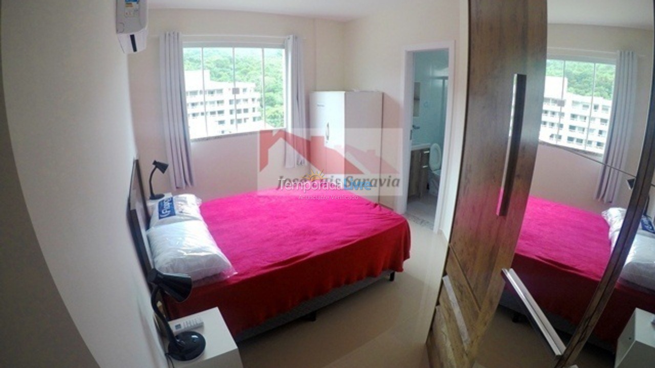 Apartamento para alquiler de vacaciones em Bombinhas (Praia de Bombas)