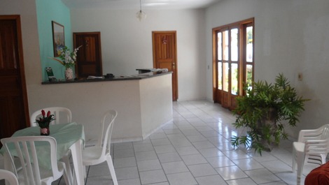 Excelente casa com 16 suítes com ar, no paraíso dos pataxós