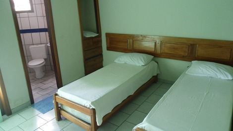 Excelente casa com 16 suítes com ar, no paraíso dos pataxós