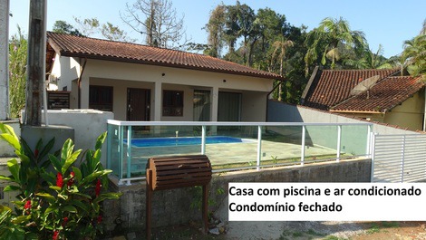 Casa para alugar em Ubatuba - Lagoinha