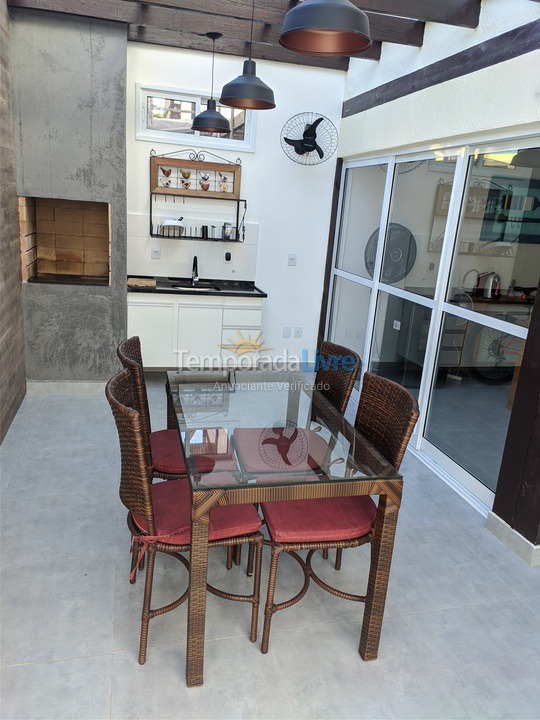 Casa para alquiler de vacaciones em São Sebastião (Juquehy)