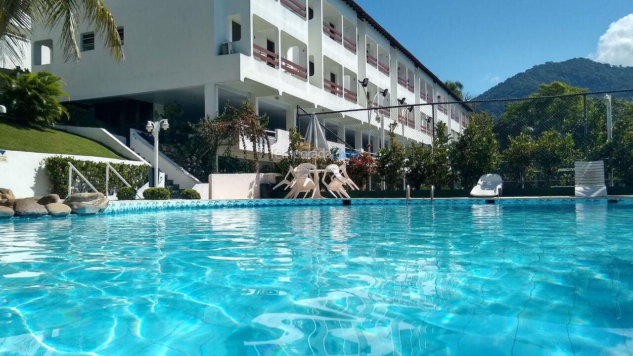 Apartamento para aluguel de temporada em Ubatuba (Praia das Toninhas)