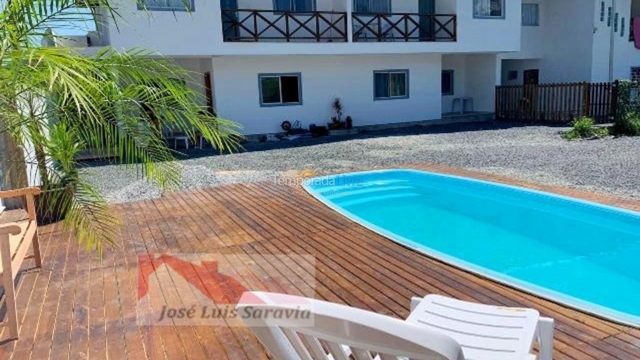 Apartamento para aluguel de temporada em Bombinhas (Praia de Bombas)