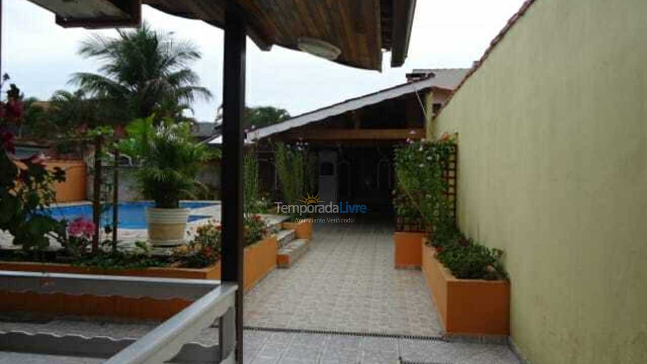 House for vacation rental in Bertioga (Condominio Morada da Praia)