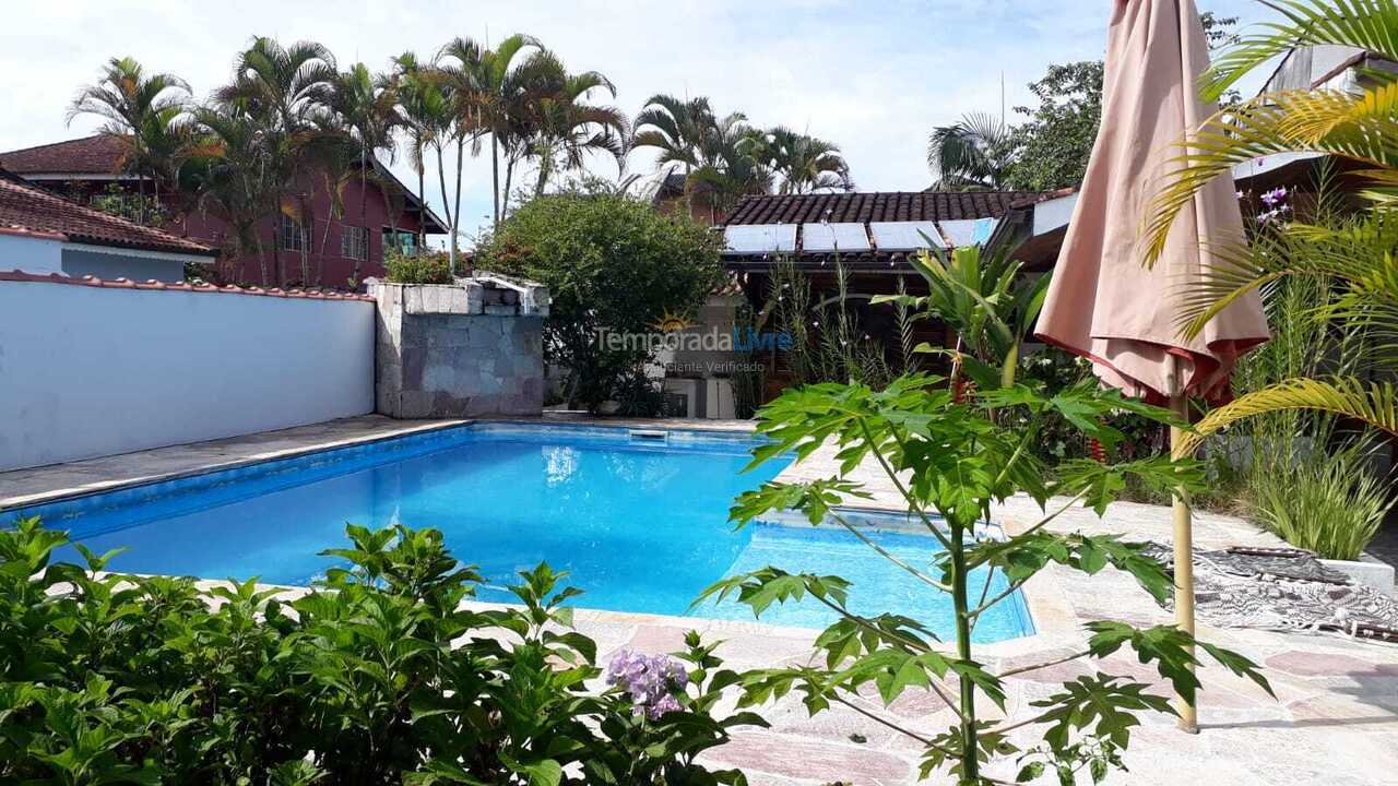 House for vacation rental in Bertioga (Condominio Morada da Praia)
