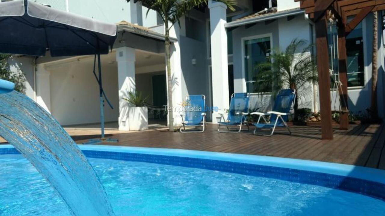 House for vacation rental in Bombinhas (Mariscal)