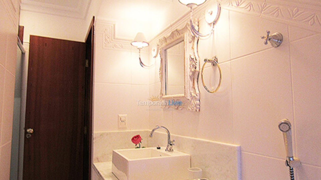 Apartamento para aluguel de temporada em Florianópolis (Lagoinha)