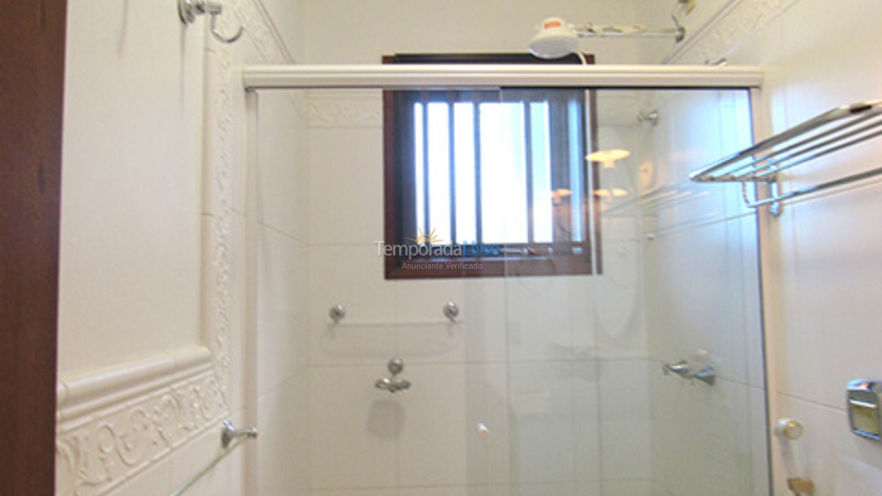 Apartamento para aluguel de temporada em Florianópolis (Lagoinha)