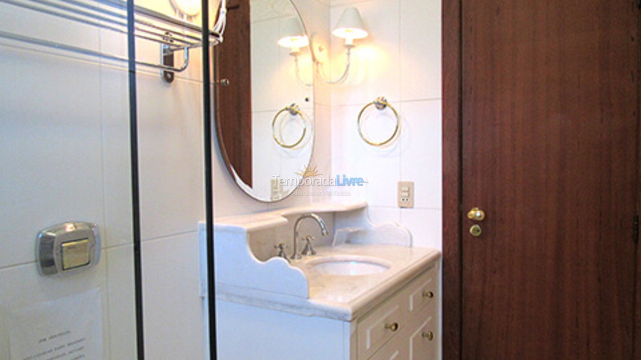 Apartamento para aluguel de temporada em Florianópolis (Lagoinha)