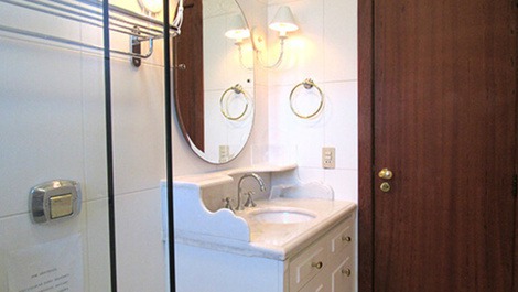 APARTAMENTO SUPER ACONCHEGANTE 4 PESSOAS TV E WIFI -101