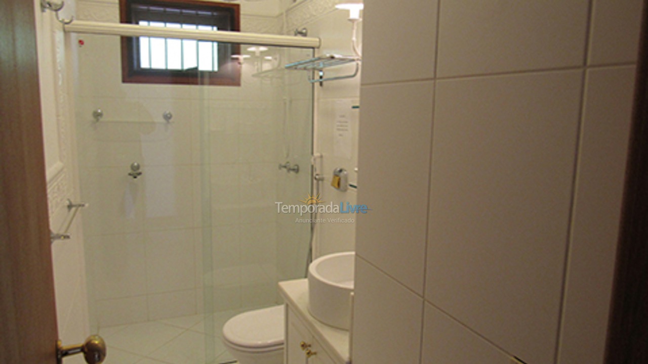 Apartamento para aluguel de temporada em Florianópolis (Lagoinha)