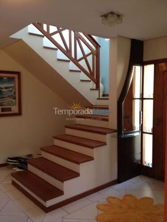 Casa para aluguel de temporada em Florianópolis (Barra da Lagoa)