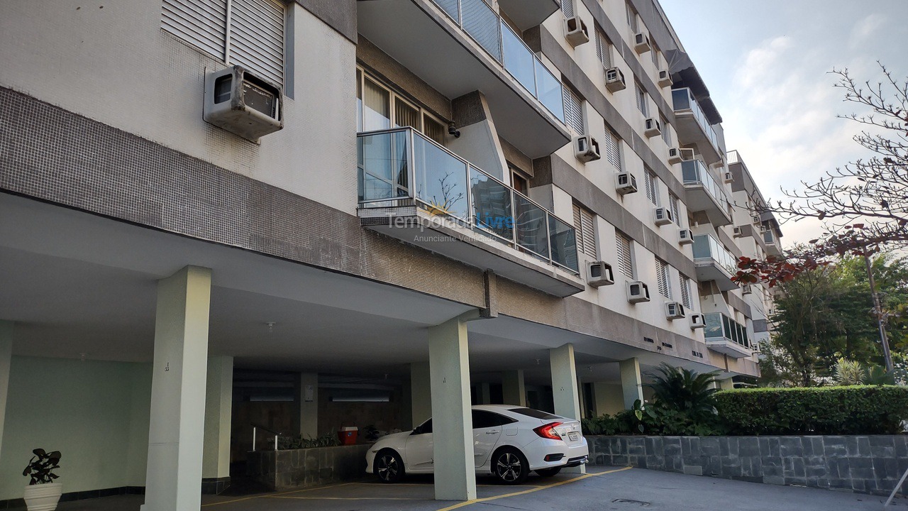 Apartment for vacation rental in Guarujá (Enseada)