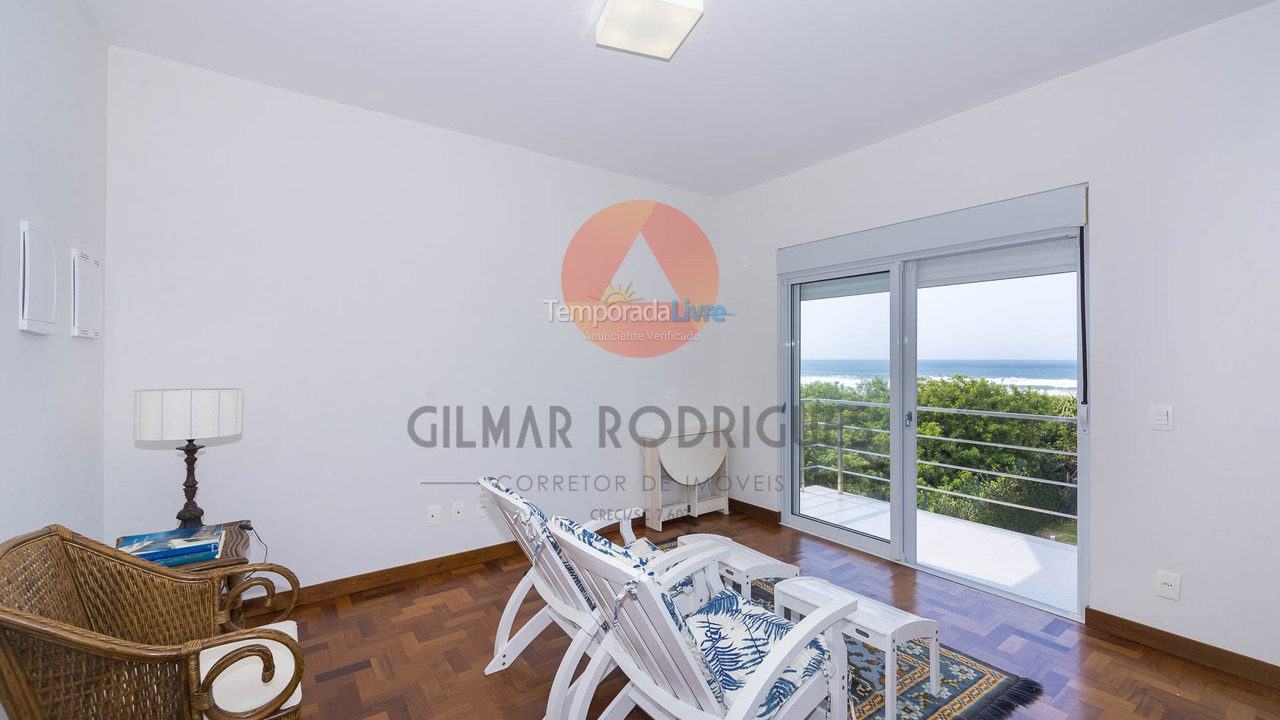 Casa para aluguel de temporada em Bombinhas (Mariscal)