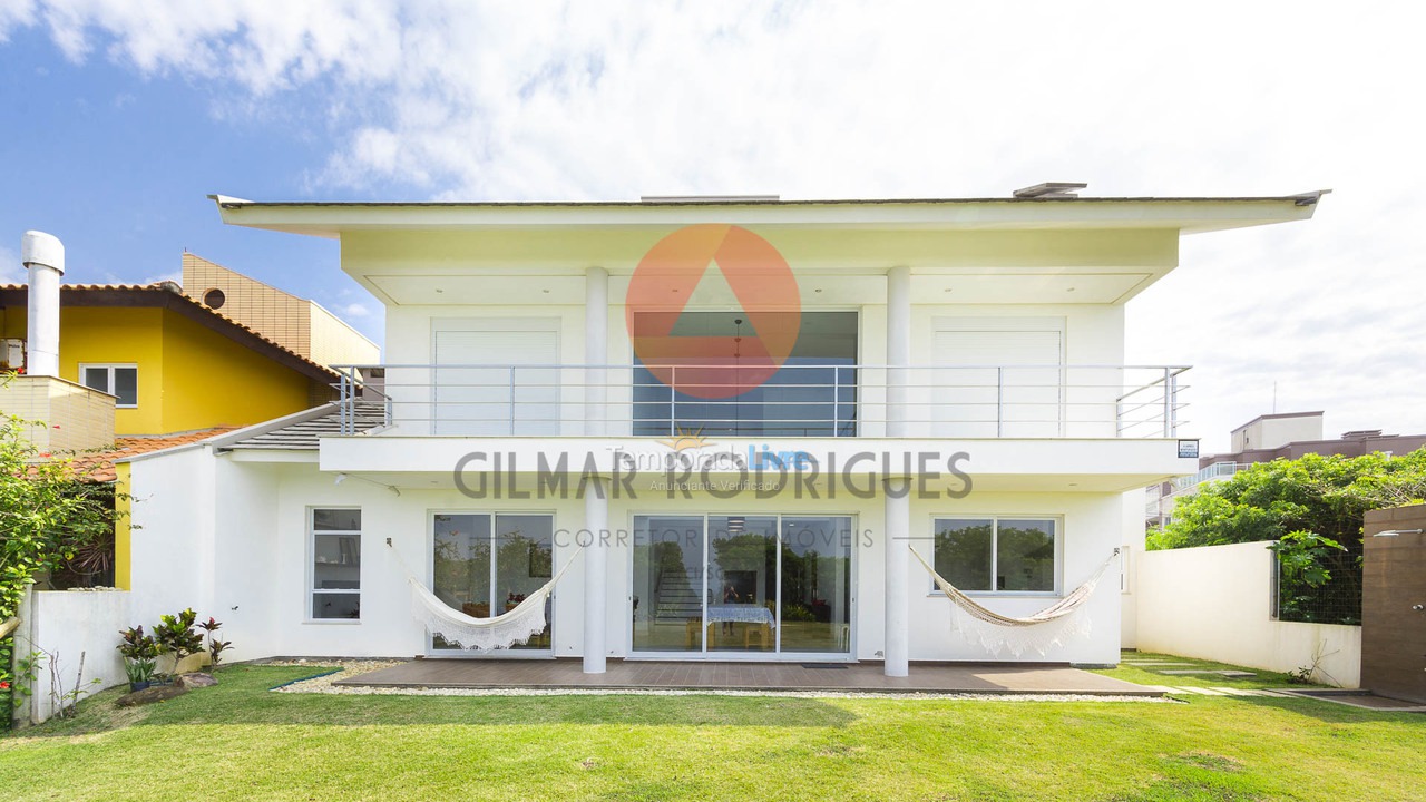 Casa para aluguel de temporada em Bombinhas (Mariscal)