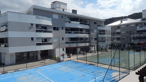 Beautiful apartment in condominium on praia dos Ingleses