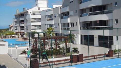 Beautiful apartment in condominium on praia dos Ingleses