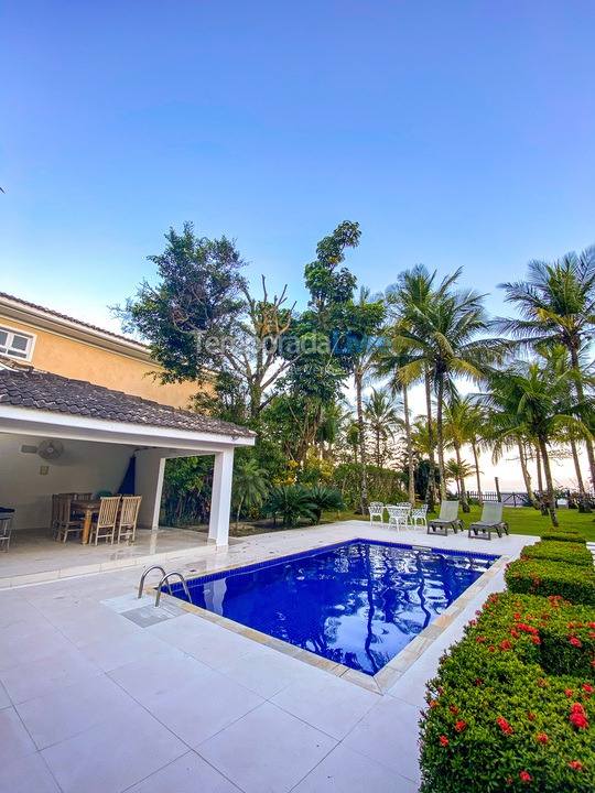 Casa para aluguel de temporada em São Sebastião (Maresias)