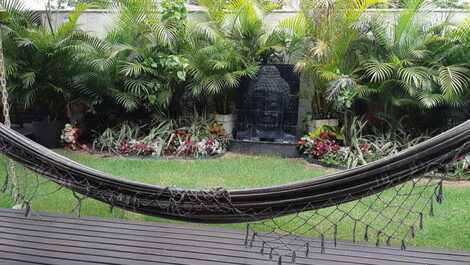 HOUSE IN CONDOMINIUM 50 METERS FROM THE BEACH