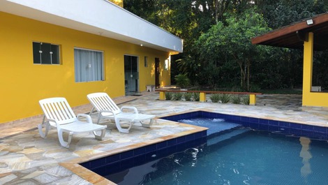 02 C/AIR SUITES, SWIMMING POOL, GUARATUBA BEACH, BERTIOGA, NATURE, QUIET PLACE.