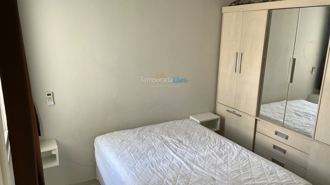 Apartamento para aluguel de temporada em Balneário Camboriú (Praia Central)