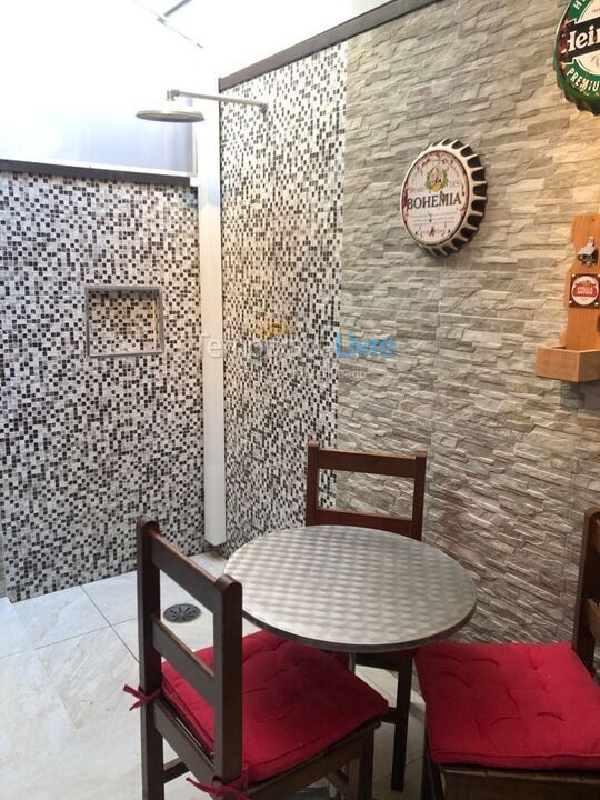 Casa para aluguel de temporada em Ubatuba (Maranduba)