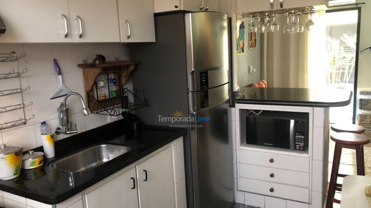 Casa para aluguel de temporada em Ubatuba (Maranduba)