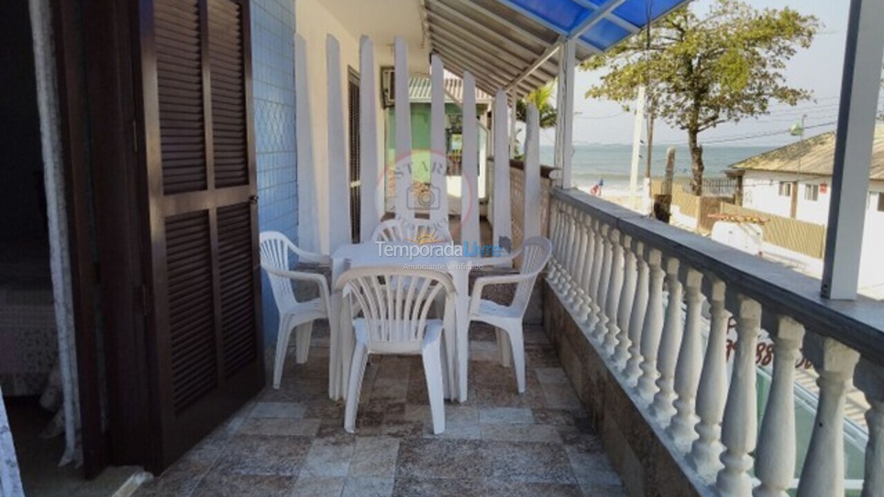 Casa para alquiler de vacaciones em Matinhos (Caiobá)