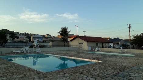 Piscina área comum