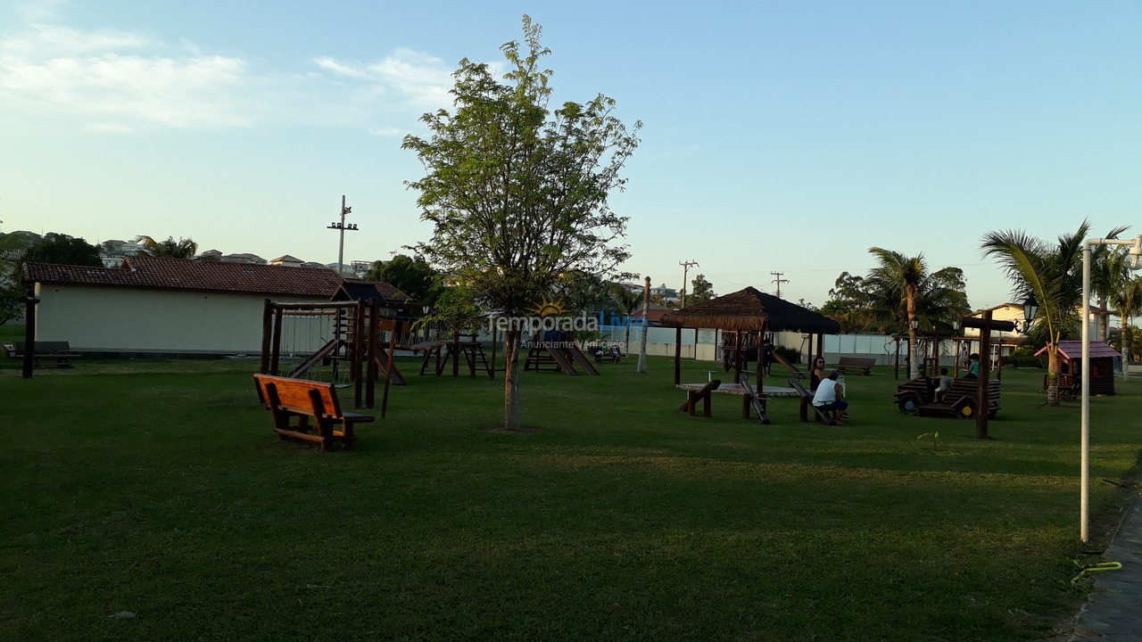 Casa para aluguel de temporada em Cabo Frio (Peró)