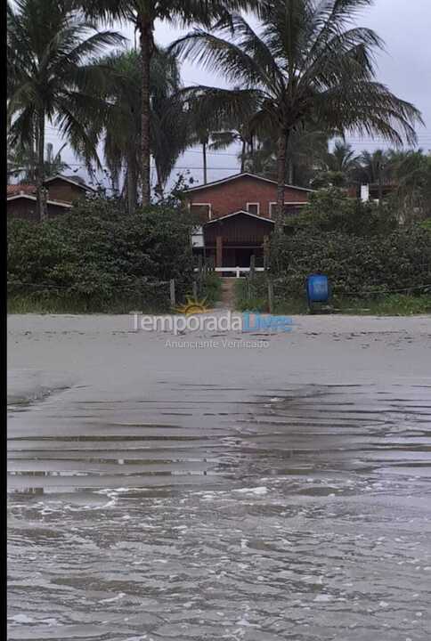 Casa para aluguel de temporada em Ubatuba (Lagoinha)