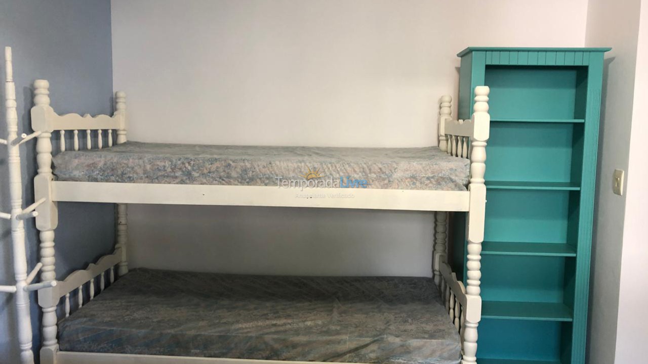 Casa para alquiler de vacaciones em Itapoá (Balneário Cambiju)